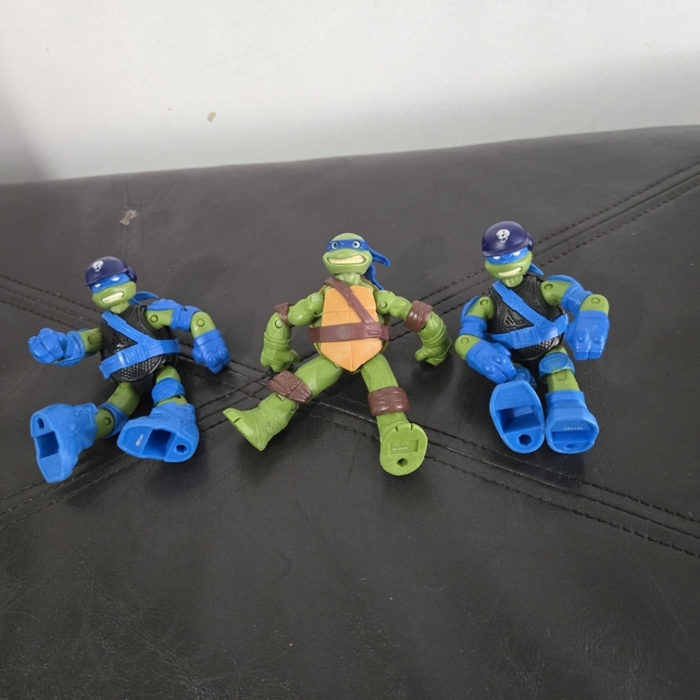 2012 Viocom 3 Ninja Turtle 4" Figures